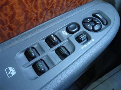 2006 Dodge Ram Pickup 3500 SLT   - Photo 22 - Cincinnati, OH 45255
