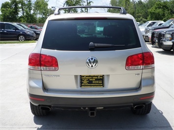 2004 Volkswagen Touareg V8   - Photo 5 - Cincinnati, OH 45255