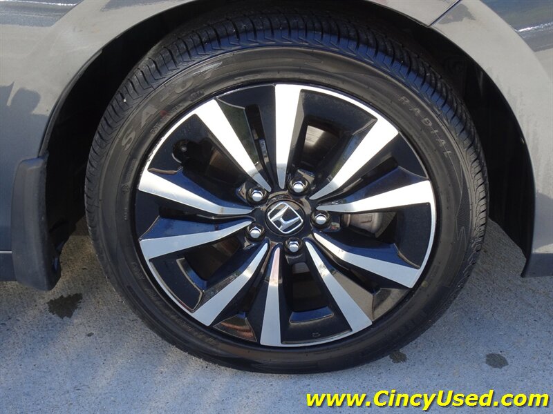 2024 Honda Civic EX-L - Photo 32 - Cincinnati, OH 45255