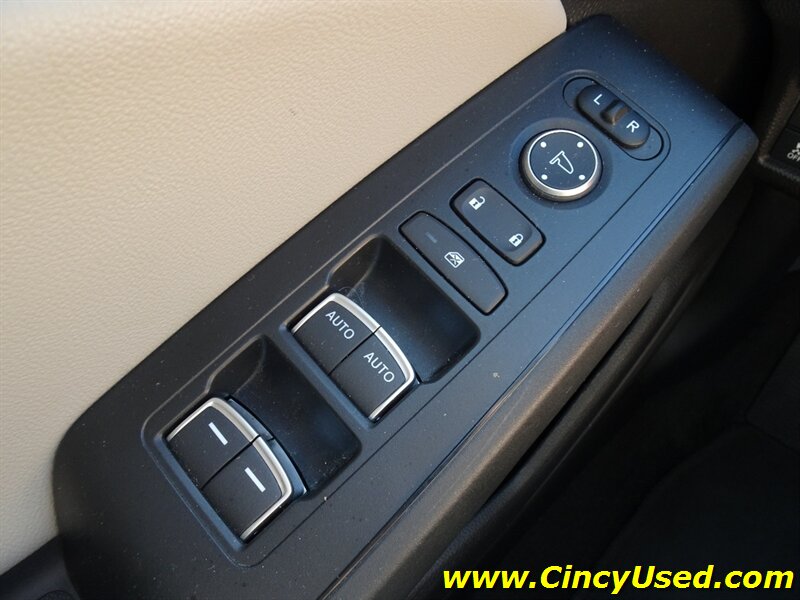 2024 Honda Civic EX-L - Photo 24 - Cincinnati, OH 45255