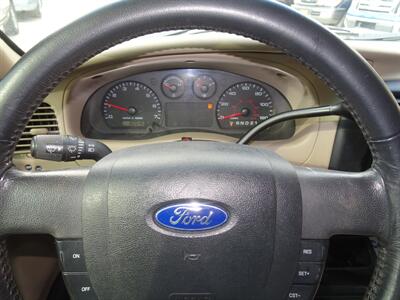 2004 Ford Ranger XL  V6 RWD - Photo 17 - Cincinnati, OH 45255