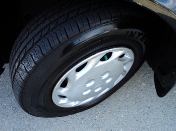 1999 Toyota Camry CE   - Photo 30 - Cincinnati, OH 45255