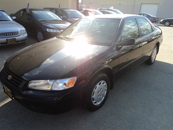 1999 Toyota Camry CE   - Photo 3 - Cincinnati, OH 45255