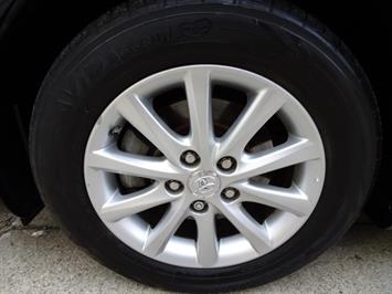 2011 Toyota Camry XLE V6   - Photo 28 - Cincinnati, OH 45255