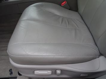 2011 Toyota Camry XLE V6   - Photo 23 - Cincinnati, OH 45255