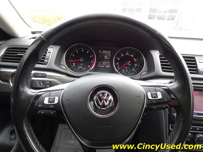2018 Volkswagen Passat 2.0T SE   - Photo 21 - Cincinnati, OH 45255