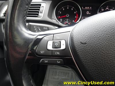 2018 Volkswagen Passat 2.0T SE   - Photo 22 - Cincinnati, OH 45255