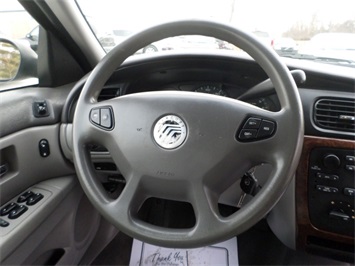 2000 Mercury Sable GS   - Photo 17 - Cincinnati, OH 45255