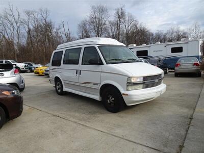 1999 CHEVROLET ASTRO   - Photo 2 - Cincinnati, OH 45255