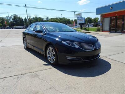 2014 Lincoln MKZ   - Photo 2 - Cincinnati, OH 45255