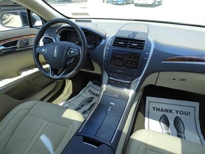 2014 Lincoln MKZ   - Photo 18 - Cincinnati, OH 45255