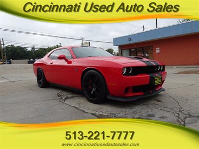 2016 Dodge Challenger SRT Hellcat  6.2L Supercharged V8 RWD - Photo 1 - Cincinnati, OH 45255