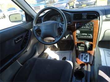 2003 Subaru Legacy L   - Photo 7 - Cincinnati, OH 45255