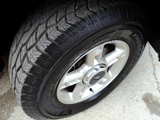 2002 Ford Explorer Eddie Bauer   - Photo 27 - Cincinnati, OH 45255