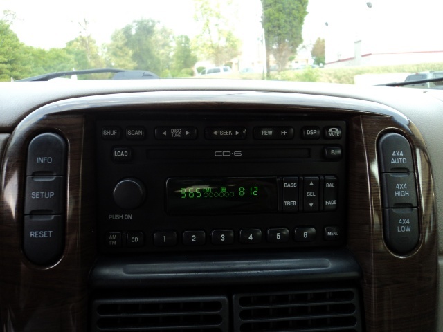 2002 Ford Explorer Eddie Bauer   - Photo 20 - Cincinnati, OH 45255