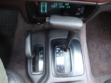 1996 Jeep Grand Cherokee Laredo   - Photo 23 - Cincinnati, OH 45255