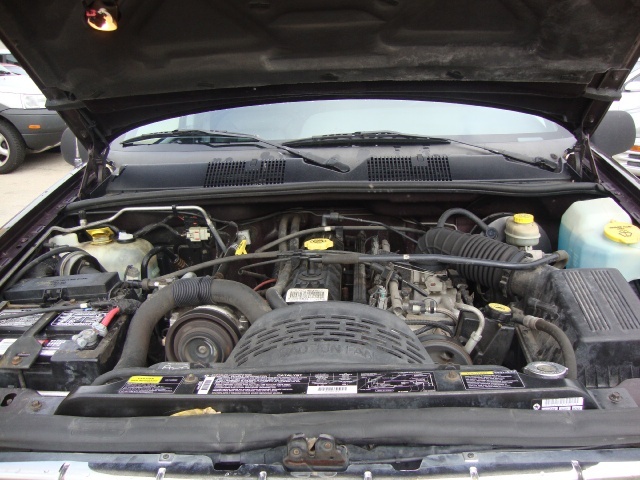 1996 Jeep Grand Cherokee Laredo - Photo 32 - Cincinnati, OH 45255