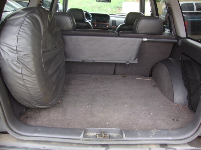 1996 Jeep Grand Cherokee Laredo - Photo 19 - Cincinnati, OH 45255
