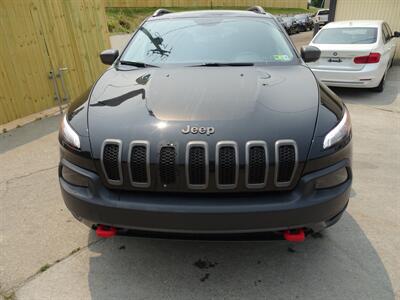 2017 Jeep Cherokee Trailhawk  2.4L I4 4X4 - Photo 2 - Cincinnati, OH 45255