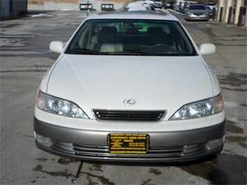 1997 Lexus ES   - Photo 2 - Cincinnati, OH 45255