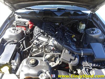 2014 Ford Mustang 3.7L V6 Manual RWD   - Photo 27 - Cincinnati, OH 45255