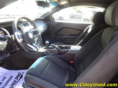 2014 Ford Mustang 3.7L V6 Manual RWD   - Photo 11 - Cincinnati, OH 45255