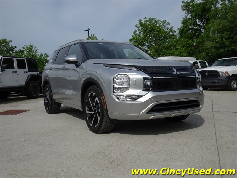 2022 Mitsubishi Outlander SEL Launch Edition - Photo 4 - Cincinnati, OH 45255