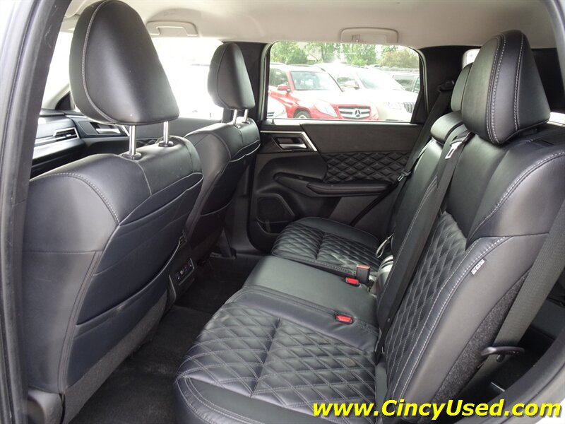 2022 Mitsubishi Outlander SEL Launch Edition - Photo 9 - Cincinnati, OH 45255