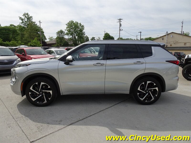 2022 Mitsubishi Outlander SEL Launch Edition - Photo 5 - Cincinnati, OH 45255