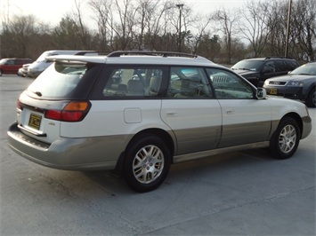 2001 Subaru Outback LL Bean   - Photo 6 - Cincinnati, OH 45255