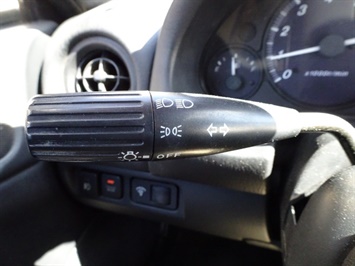 2000 Mazda MX-5 Miata LS   - Photo 20 - Cincinnati, OH 45255