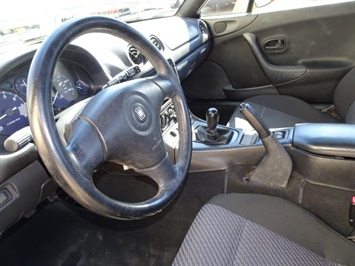 2000 Mazda MX-5 Miata LS   - Photo 11 - Cincinnati, OH 45255