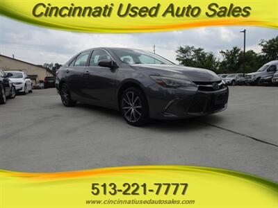 2015 Toyota Camry XLE V6  3.5L V6 FWD - Photo 1 - Cincinnati, OH 45255