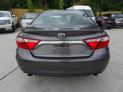 2015 Toyota Camry XLE V6  3.5L V6 FWD - Photo 7 - Cincinnati, OH 45255