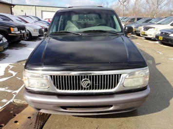 1997 Mercury Mountaineer   - Photo 2 - Cincinnati, OH 45255