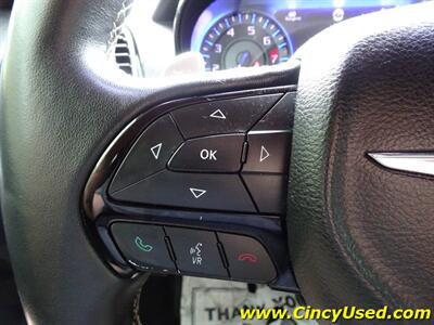 2015 Chrysler 300 Series S - Photo 22 - Cincinnati, OH 45255