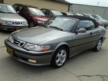 2001 Saab 9-3 SE   - Photo 3 - Cincinnati, OH 45255