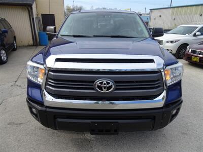 2014 Toyota Tundra SR5  V8 4X4 - Photo 2 - Cincinnati, OH 45255