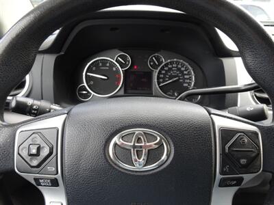 2014 Toyota Tundra SR5  V8 4X4 - Photo 19 - Cincinnati, OH 45255