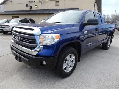 2014 Toyota Tundra SR5  V8 4X4 - Photo 3 - Cincinnati, OH 45255