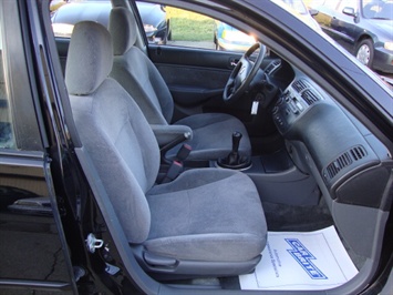 2002 Honda Civic LX   - Photo 8 - Cincinnati, OH 45255