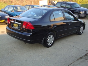 2002 Honda Civic LX   - Photo 6 - Cincinnati, OH 45255