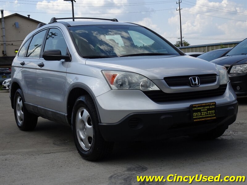 2009 Honda CR-V LX - Photo 5 - Cincinnati, OH 45255