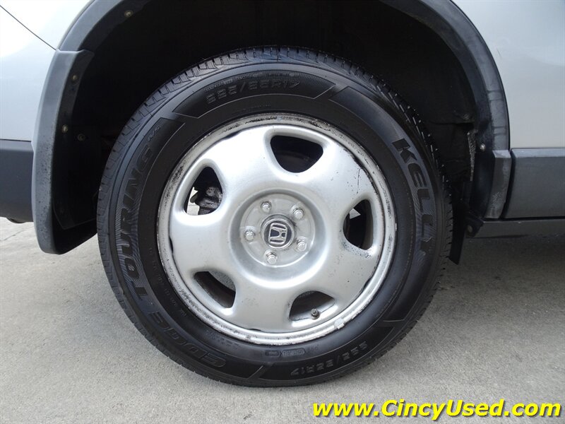 2009 Honda CR-V LX - Photo 33 - Cincinnati, OH 45255