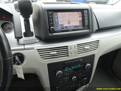 2010 Volkswagen Routan SEL CARB   - Photo 21 - Cincinnati, OH 45255