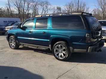 2006 Chevrolet Suburban Z71 1500   - Photo 4 - Cincinnati, OH 45255