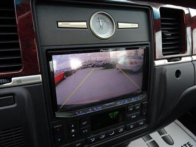 2005 Lincoln Town Car Signature Limited  Presidential Town Sedan - Photo 48 - Cincinnati, OH 45255