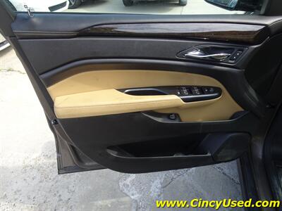 2015 Cadillac SRX Luxury Collection   - Photo 27 - Cincinnati, OH 45255