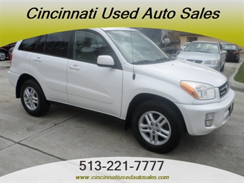 2002 Toyota RAV4   - Photo 1 - Cincinnati, OH 45255