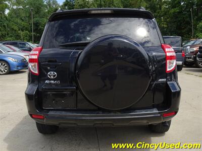 2011 Toyota RAV4   - Photo 5 - Cincinnati, OH 45255